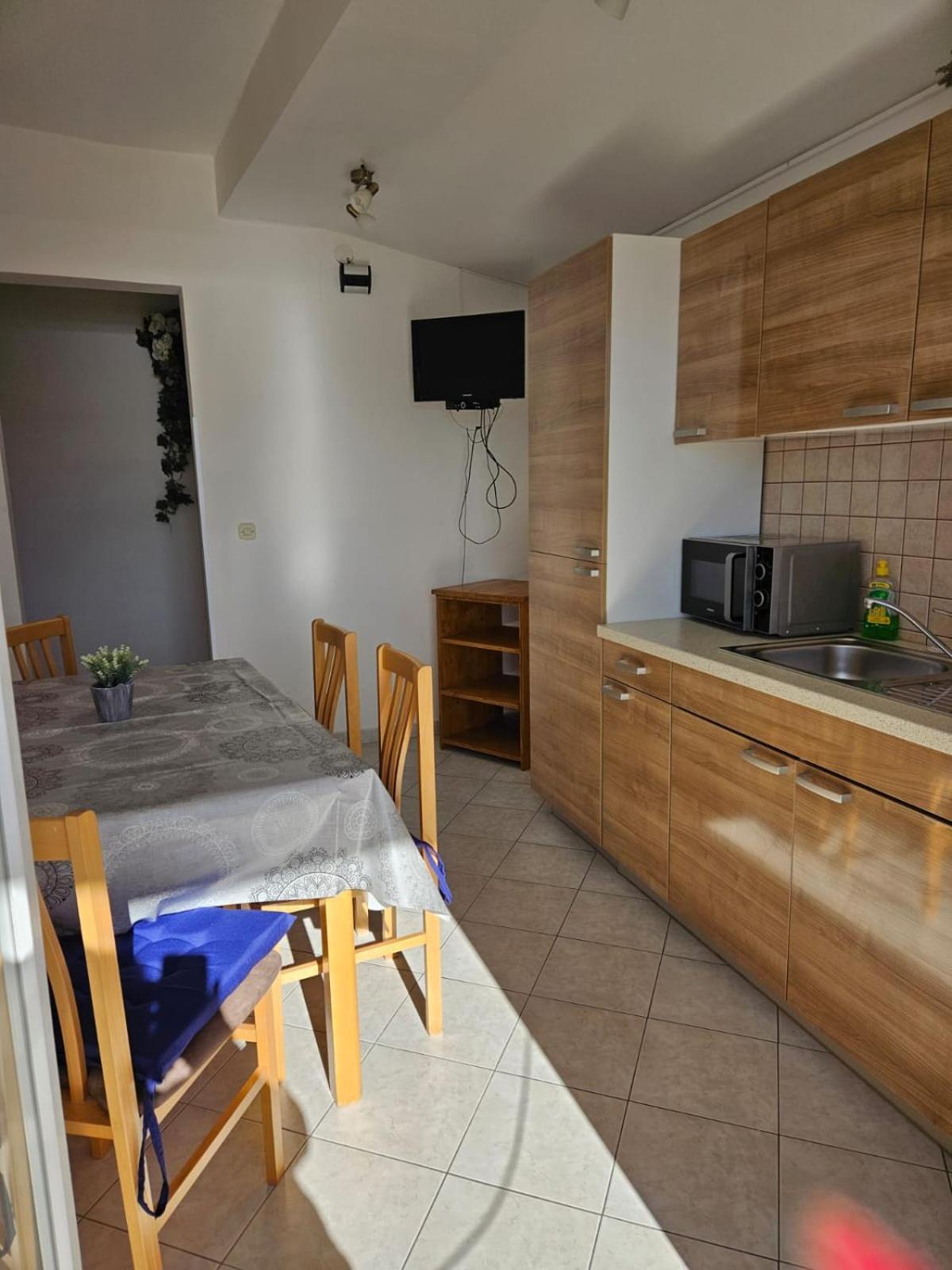 Pljesa Apartments Supetarska Draga Bagian luar foto
